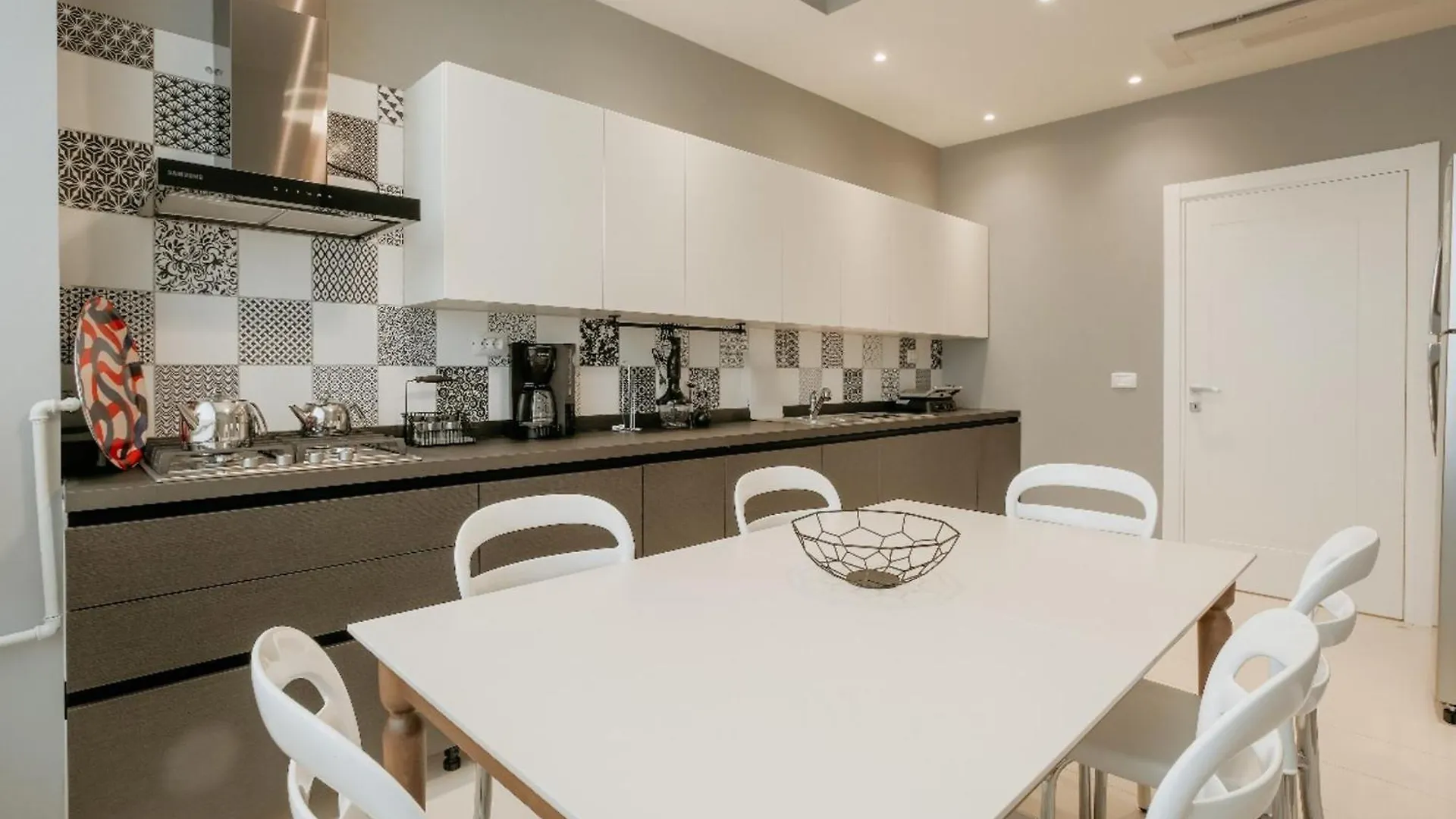 Dreamland Apartment And Villas Baku 0*,